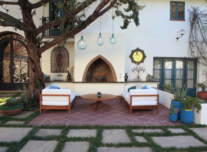 Andalusian Courtyard Lounge